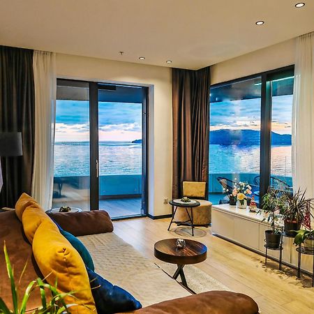 Beachfront Luxury Apartment ブドヴァ エクステリア 写真