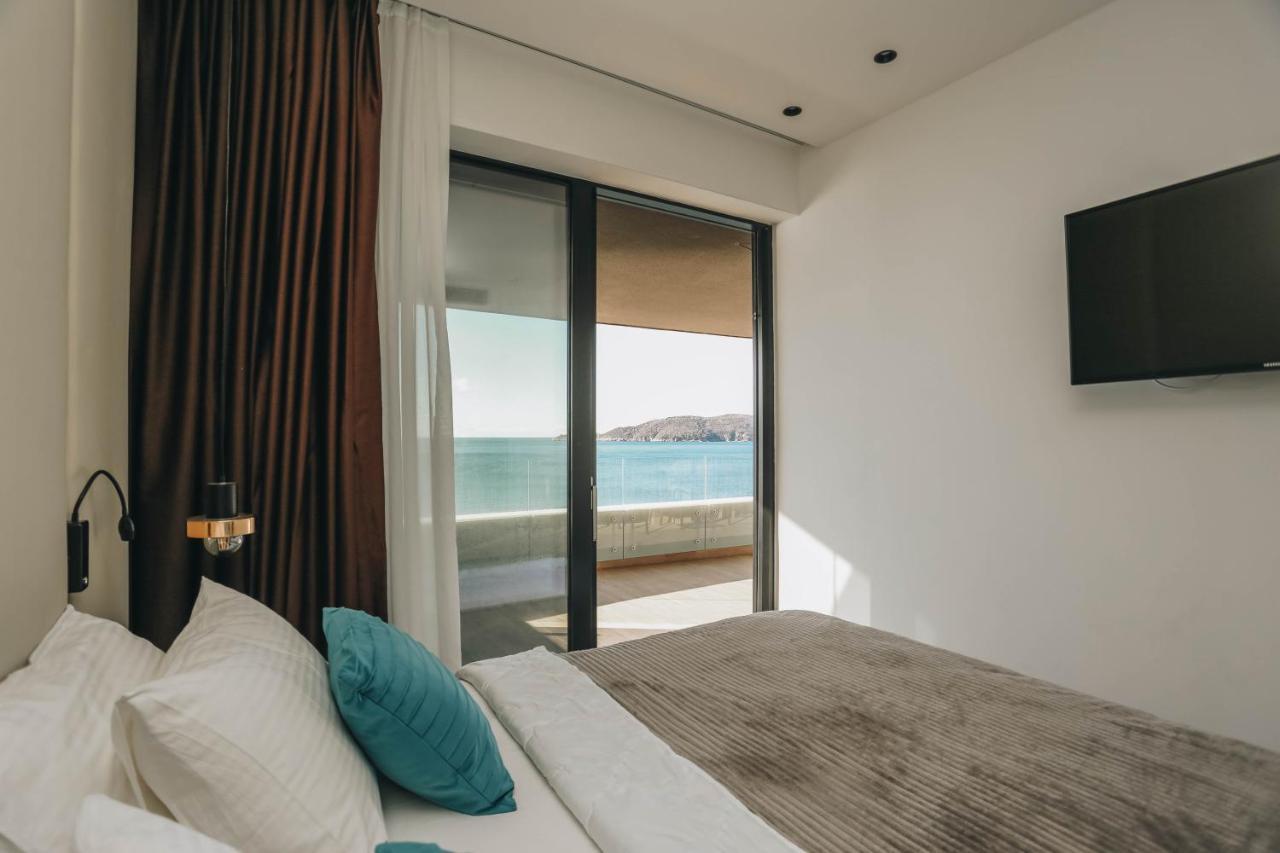 Beachfront Luxury Apartment ブドヴァ エクステリア 写真