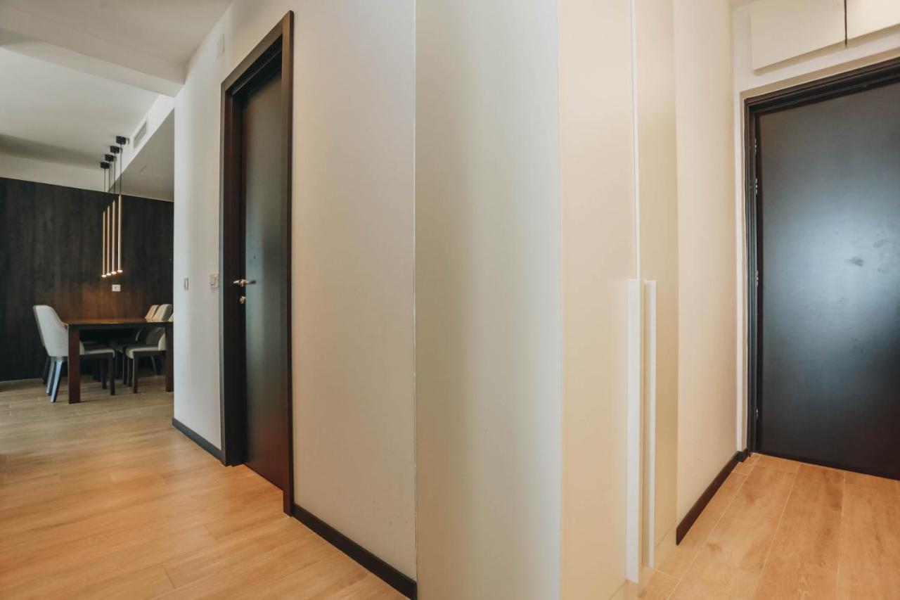Beachfront Luxury Apartment ブドヴァ エクステリア 写真