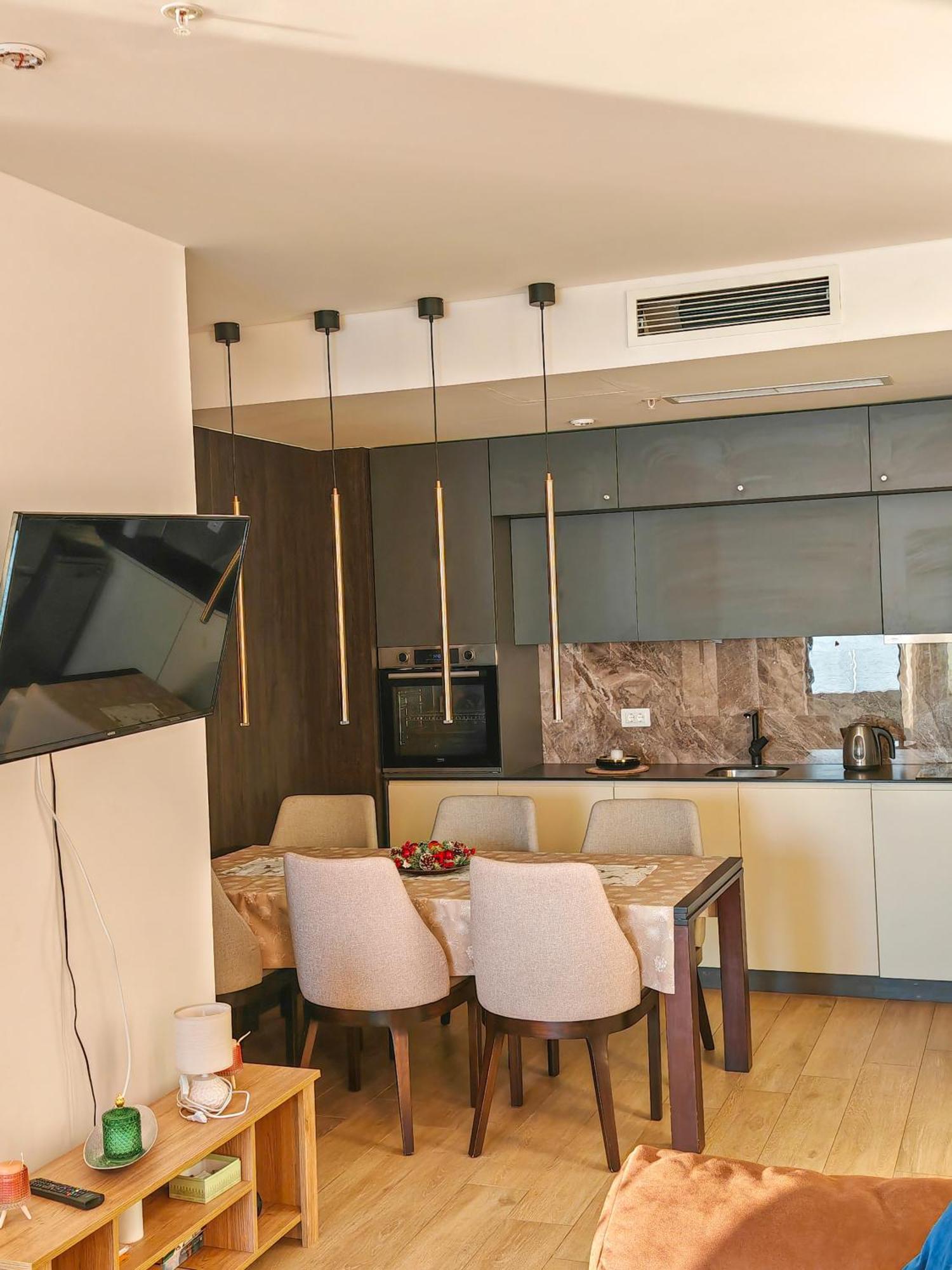 Beachfront Luxury Apartment ブドヴァ エクステリア 写真