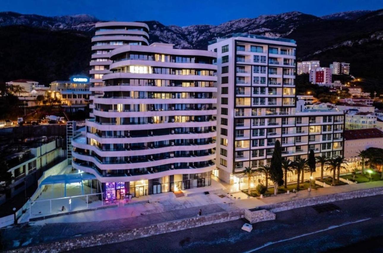 Beachfront Luxury Apartment ブドヴァ エクステリア 写真